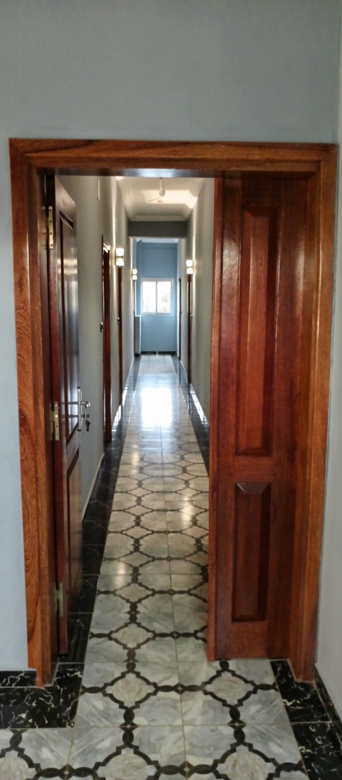 COULOIR HOTEL